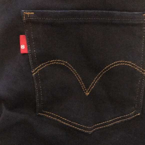 Levi’s Dark Wash Skinny Jeans Size 27/4 - Picture 3 of 5
